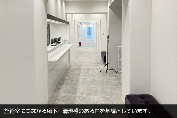 メンズリゼ 川崎院の施術室への廊下