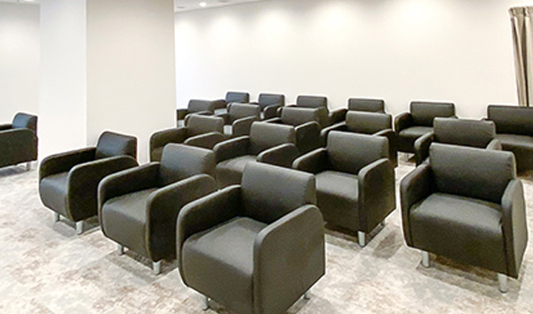 メンズリゼ 京都河原町院の待合