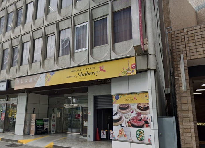 メンズリゼ 名古屋駅前院の入っているビル入り口